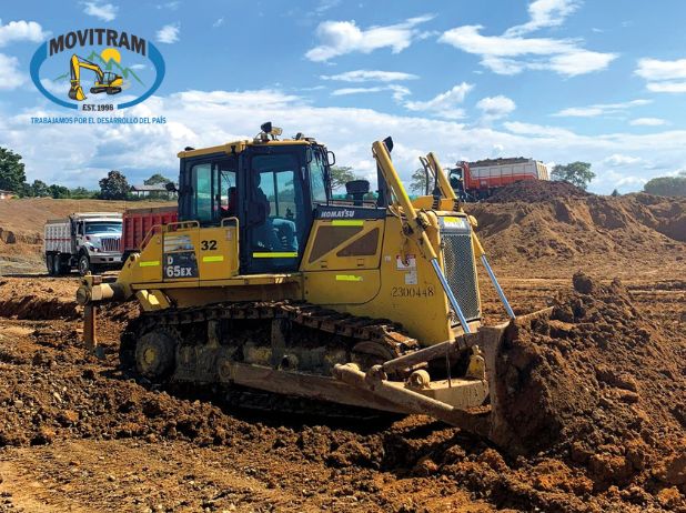 Bulldozer servicio movimiento tierra